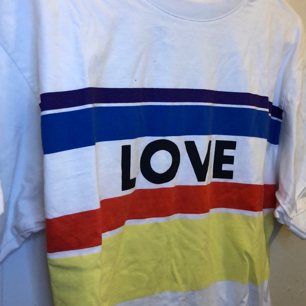 Shirt - Picture 4 of 4